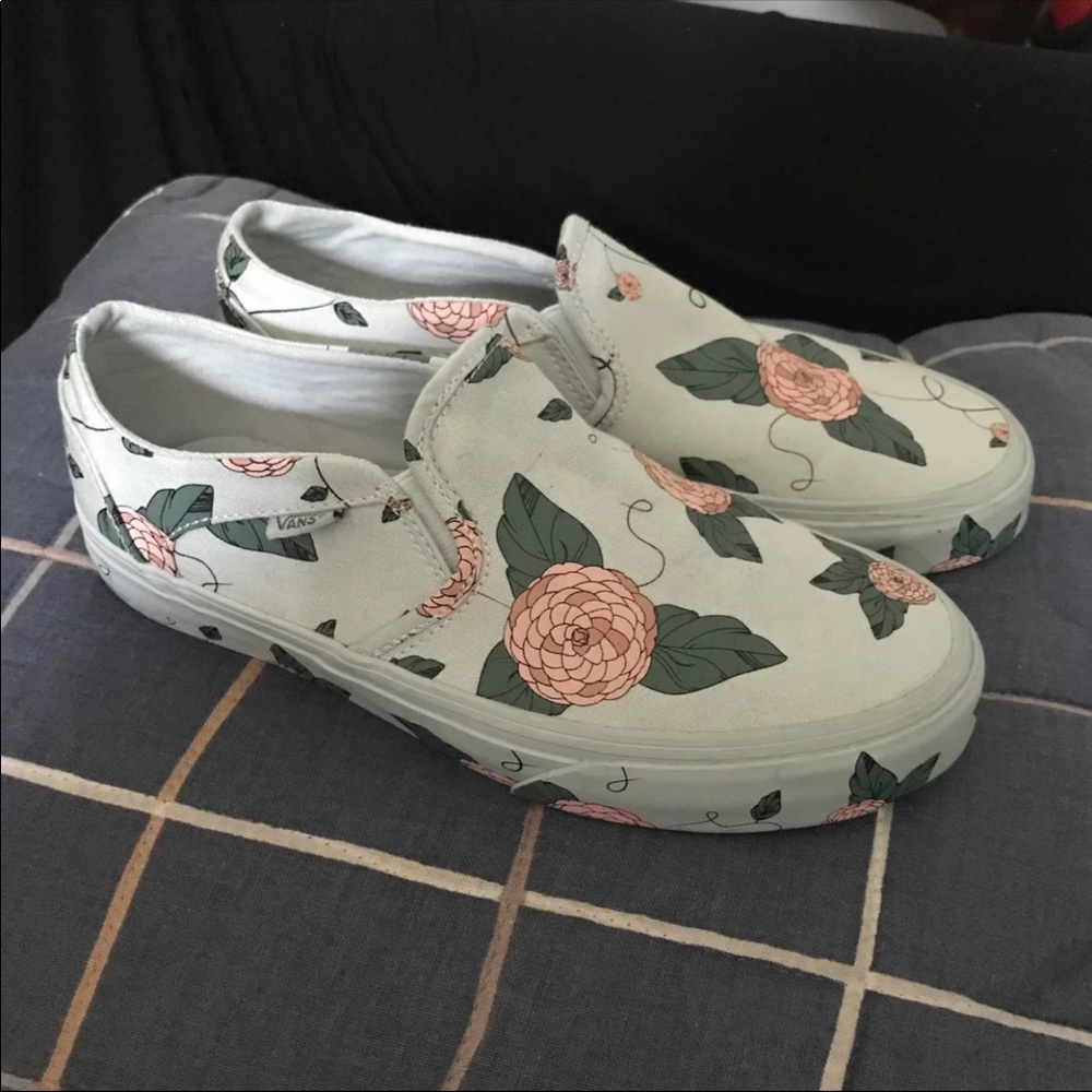 Flower print vans